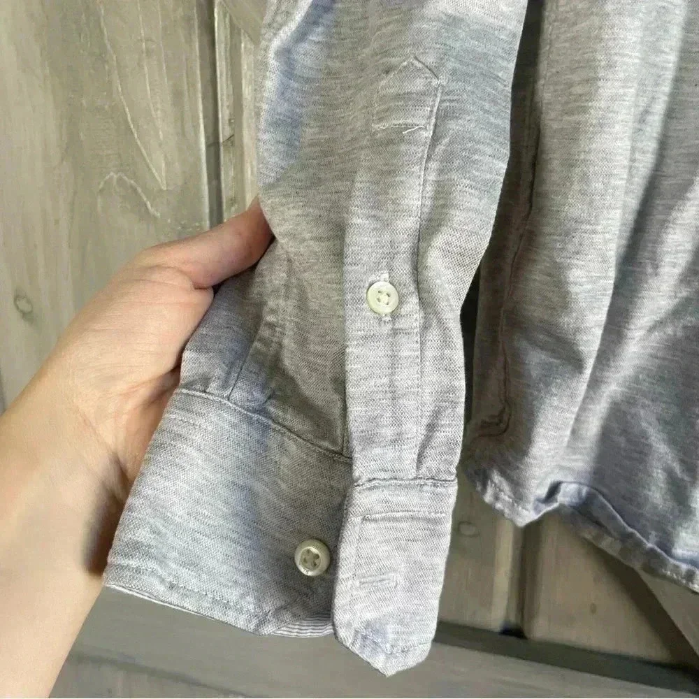 Banana Republic men’s performance knit button-down gray stretch‎ L
